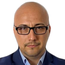 32万快速到账！泰康人寿铜陵中支为客户撑起家庭健康伞