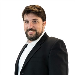 我市2025年中考圆满结束